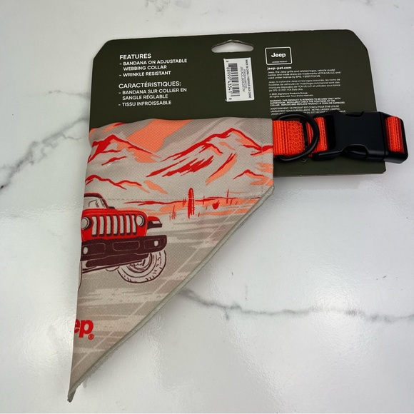 Jeep Backroads Dog Bandana Collar Size Medium - Picture 3 of 9